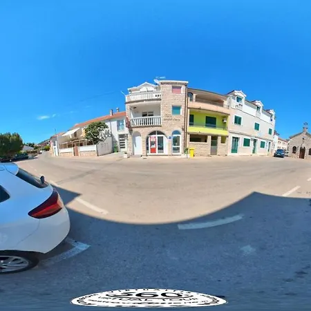 Goldie Appartement *