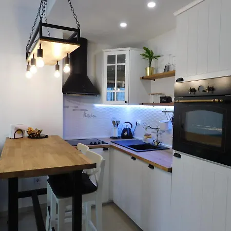 Goldie Apartman Jezera